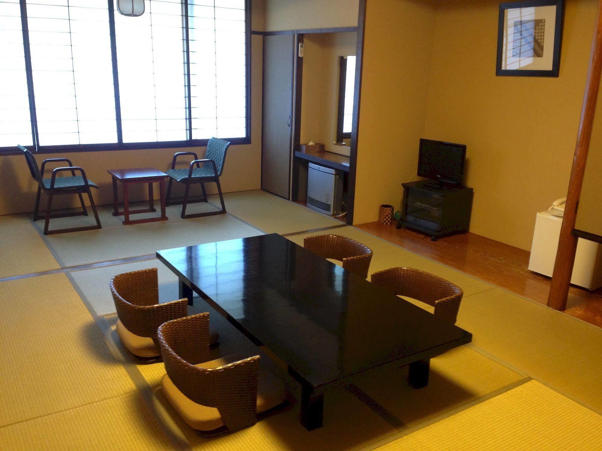Mount View Hakone Hotell Exteriör bild